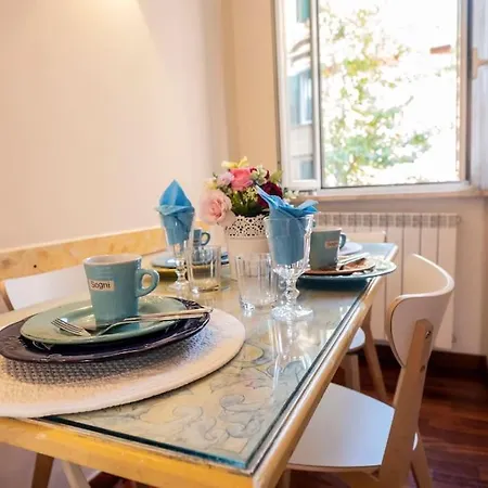 Colosseum 2br Elegance And Charm * ローマ
