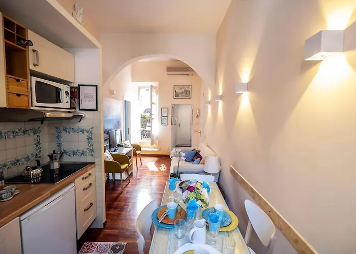 Colosseum 2br Elegance And Charm Apartment Rome