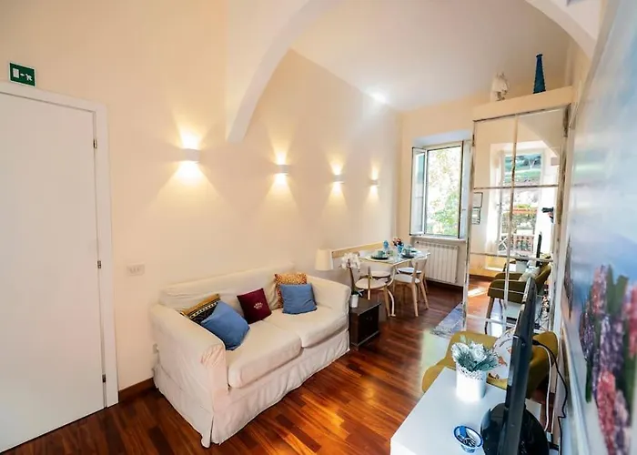 Apartment Colosseum 2br Elegance And Charm