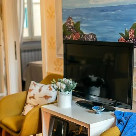 Colosseum 2br Elegance And Charm Apartment Rom